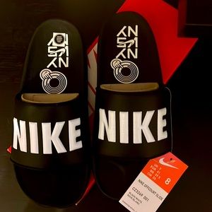 Nike Offcourt Slides